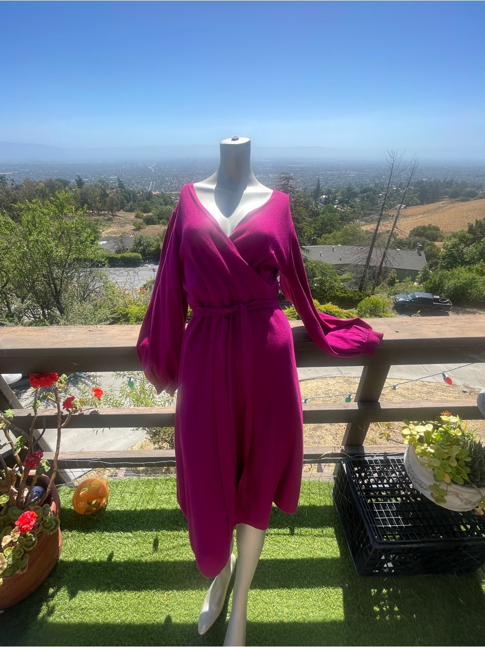 Eliza J Fuchsia Knit Dress sz Large. Like new!